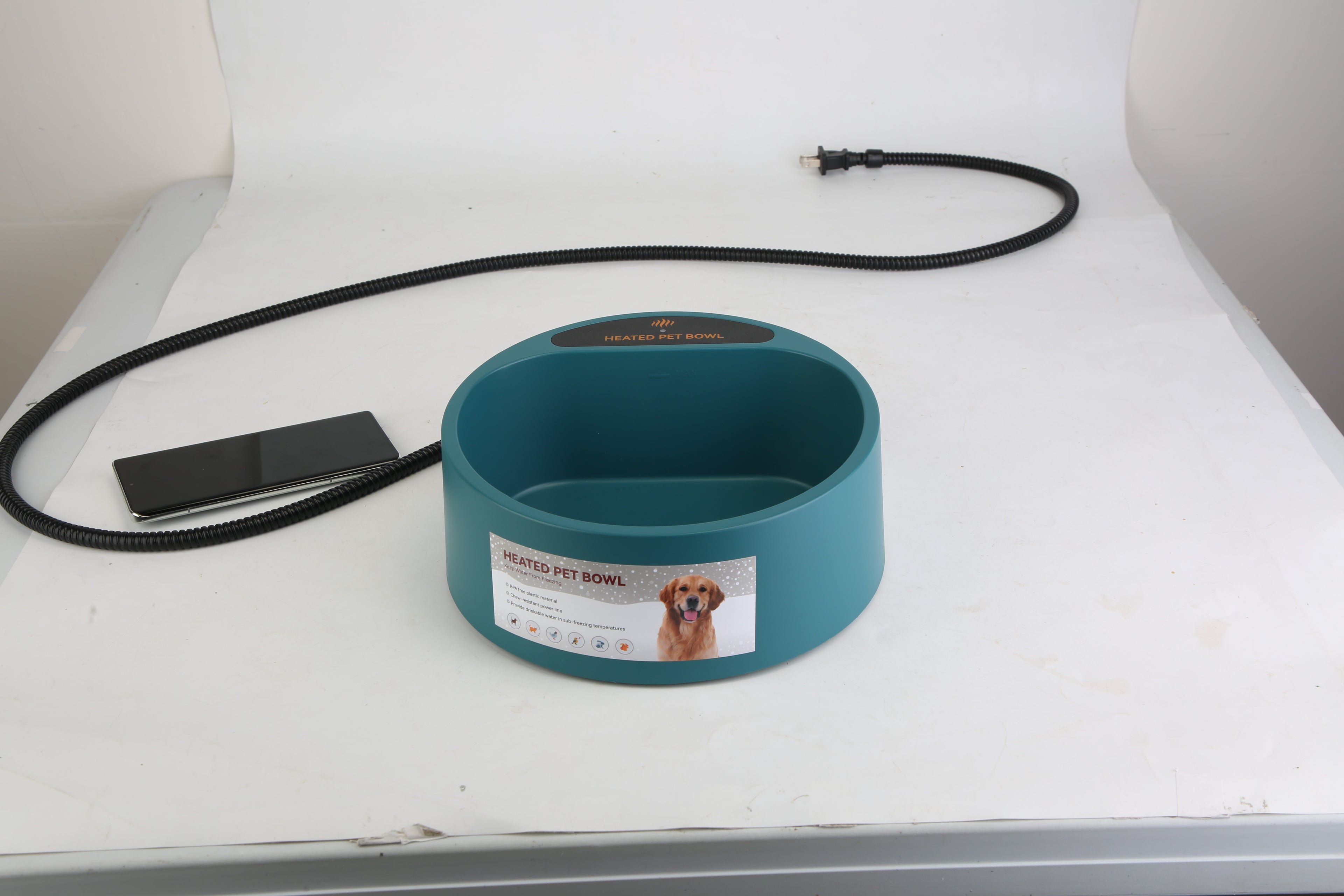 1Pc Heated Water Bowl For Dog Cat 74.4OZ Heating Water Dish IP67 Waterproof Thermal Water Bowl Heated Pet Bowl Dog Cat Water Feeder Bowl For Dog Cat Rabbit Pet CITADEL